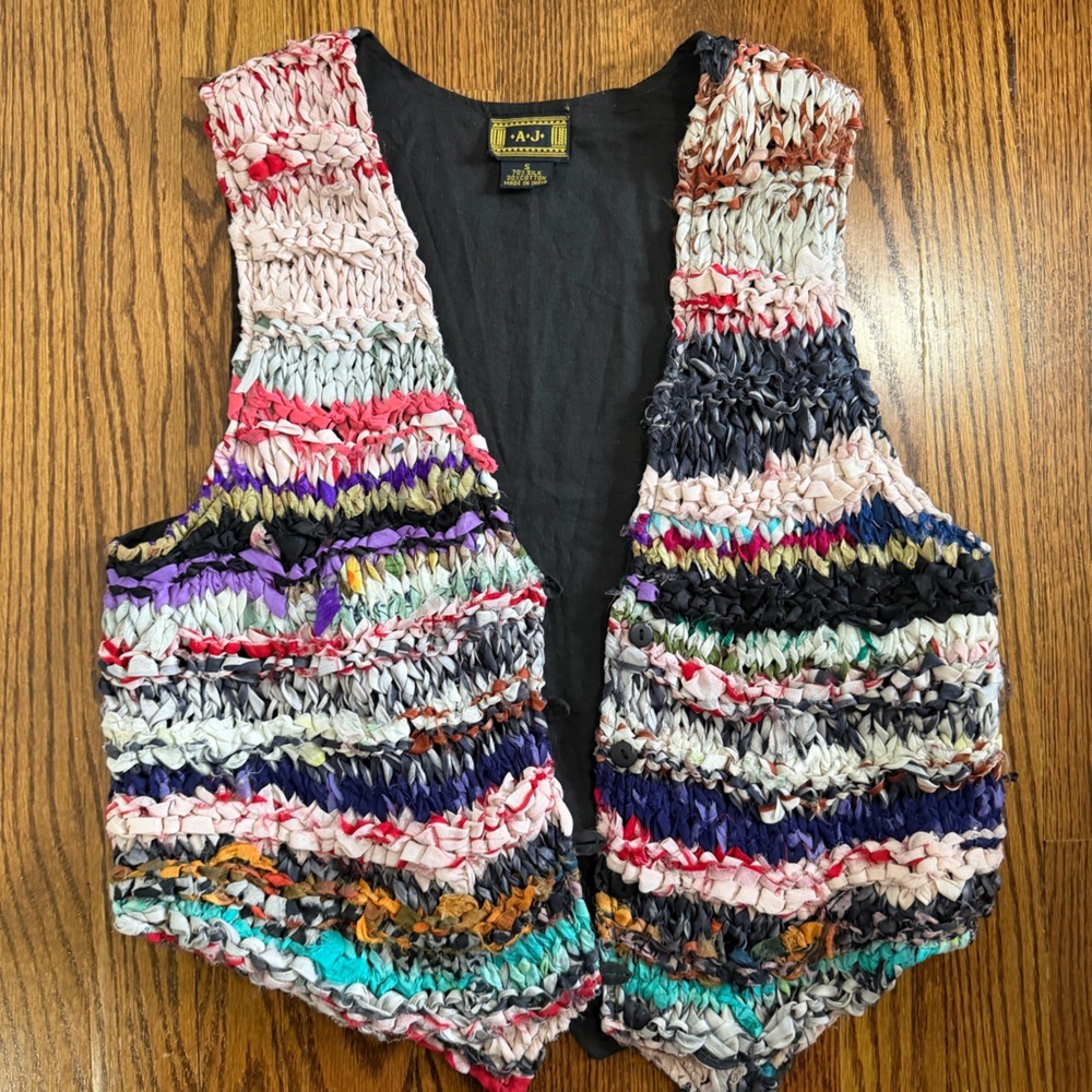 A J Vintage Silk Blend Loop Multi Color Vest Size Small - Picture 1 of 8